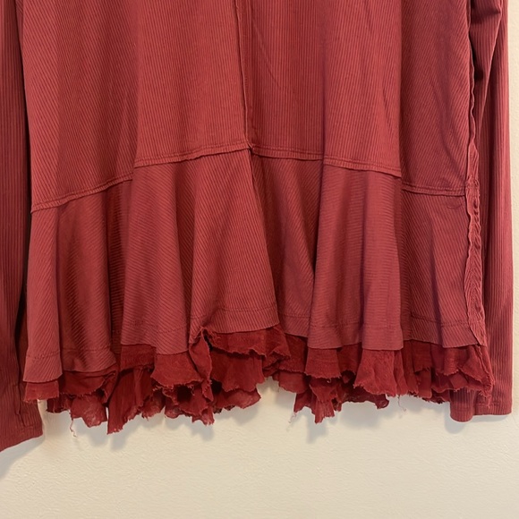We the Free Size M Red Ruffle Thermal Blouse - Picture 8 of 10